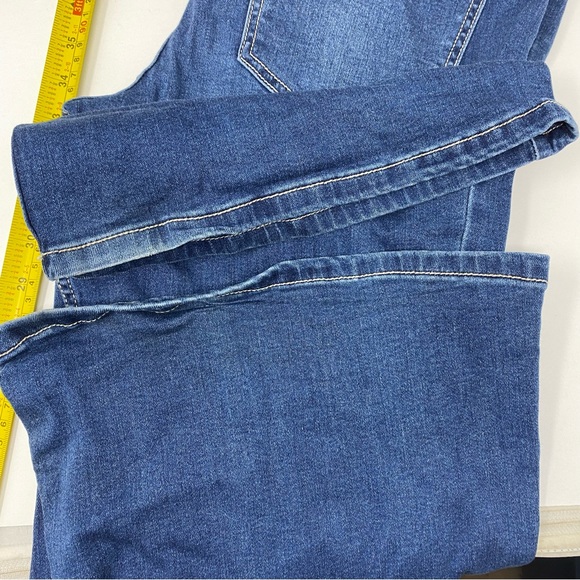 Free People Penny Pull On Flare Jeans Bell Bottoms in Rich Blue Denim 30 - Picture 11 of 12